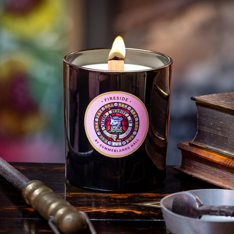 Summerlands Hall Luxurious Fireside Scented Candle 